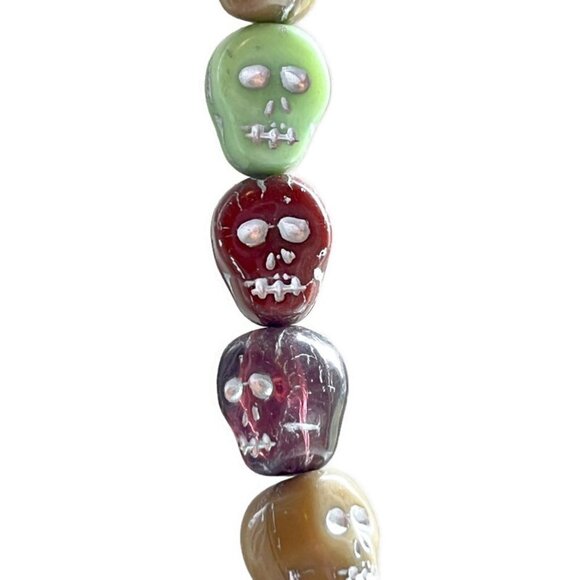 As Low As $2 9.0mm x 11mm Mix Colour White Wash Czech Skull Beads (5) - Picture 4 of 4